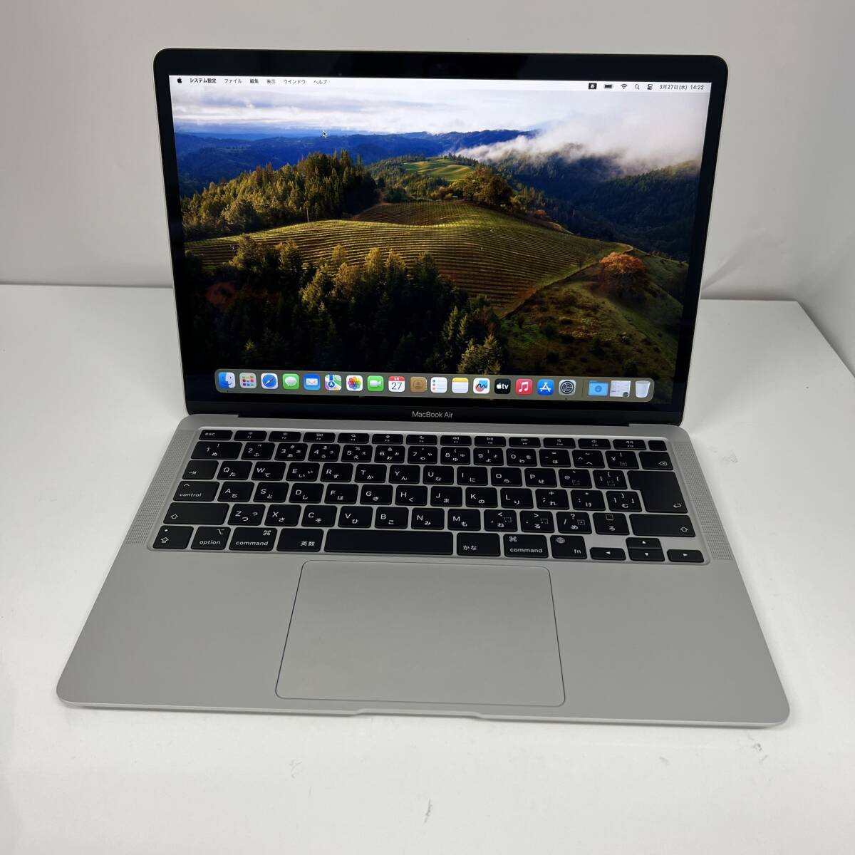 Apple MacBook Air 13インチ 2020 M1 8GB 512GB 充放電回数15回 バッテリー100%_画像1