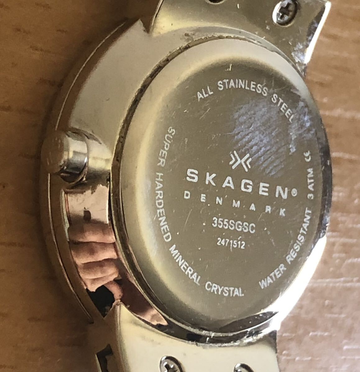 248-0216 SKAGEN スカーゲン レディース腕時計 金属ベルト クオーツ 355SGSC 電池切れ 動作未確認の画像4