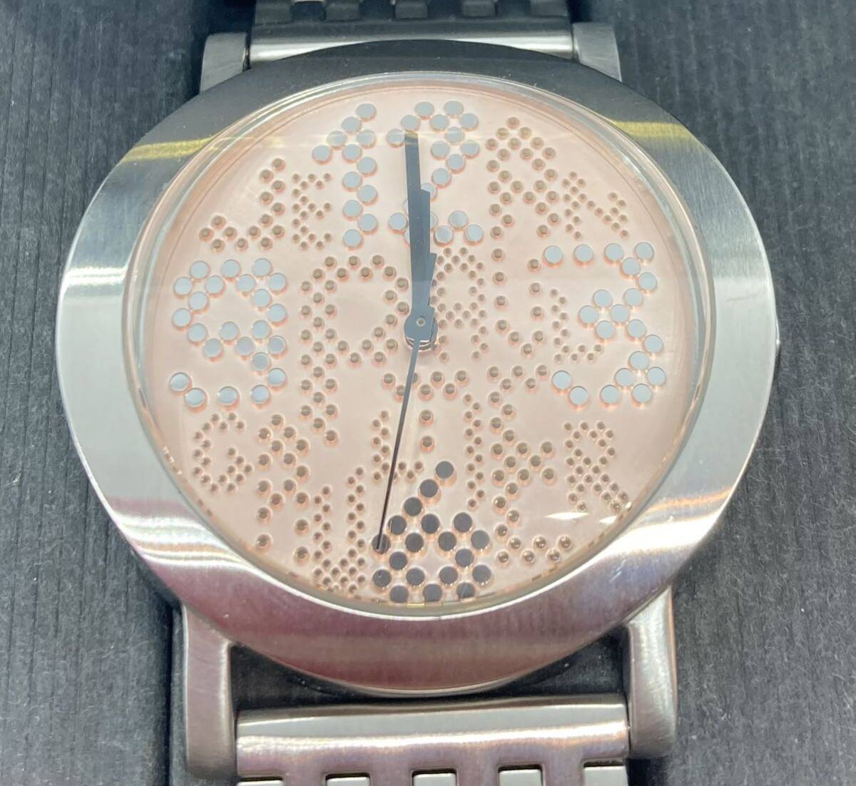 264-0211 CITIZEN Jean Paul GAULTIER 腕時計 金属ベルト シルバー 電池切れ 動作未確認_画像2