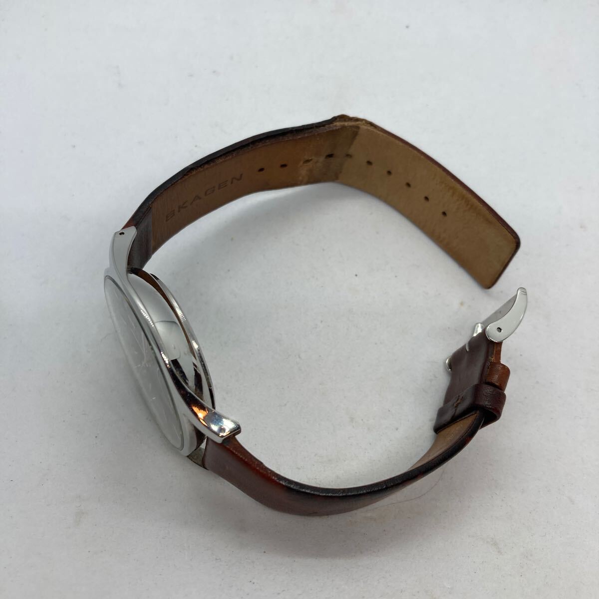 247-0865 SKAGEN 腕時計 革ベルト ブラウン 電池切れ 動作未確認の画像8
