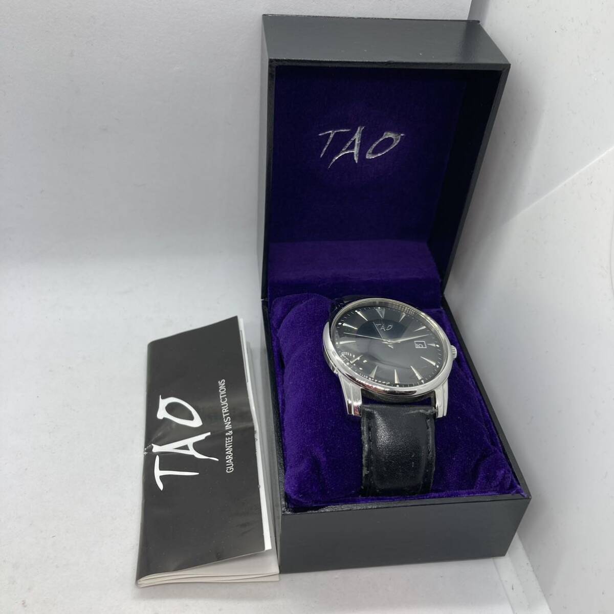 247-0220 TAO 腕時計 革ベルト ブラック 電池切れ動作未確認_画像1