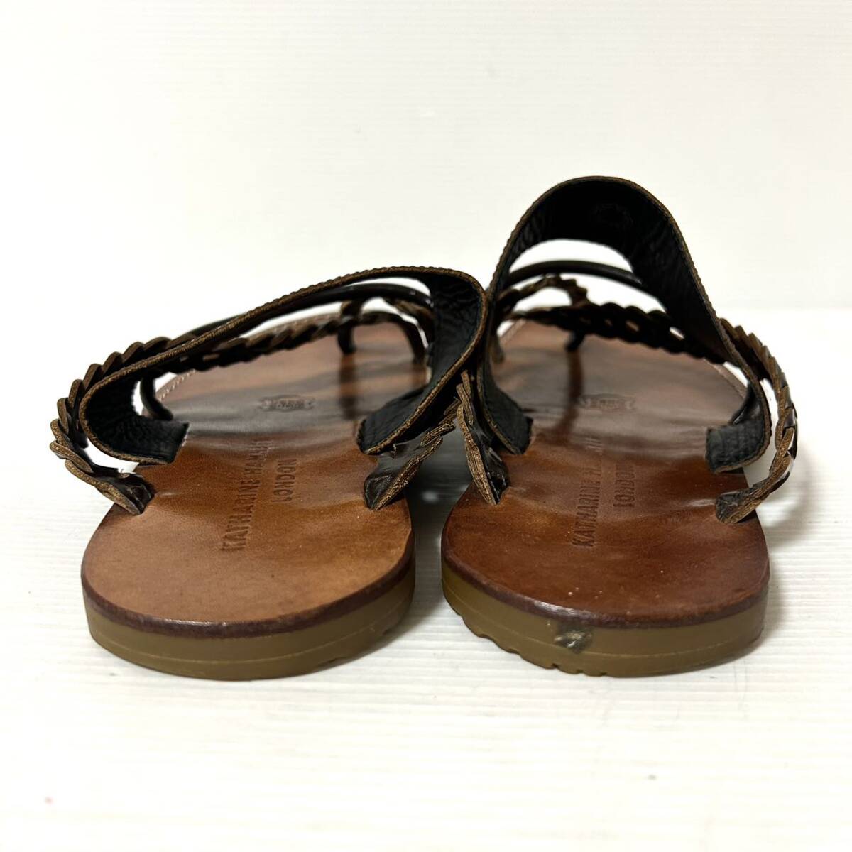 【美品】KATHARINE HAMNETT LONDON キャサリンハムネットロンドン レザーサンダル　エナメル×レザー　Mサイズ　25cm相応　ブラウン ＊A_画像4