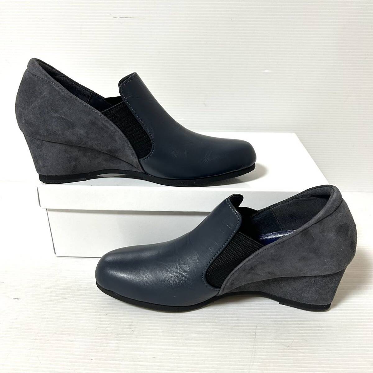 [ beautiful goods /BOX attaching ]AKAKURA red kla comfort shoes Wedge pumps suede × leather switch 22EEE 22-22.5cm navy *DL
