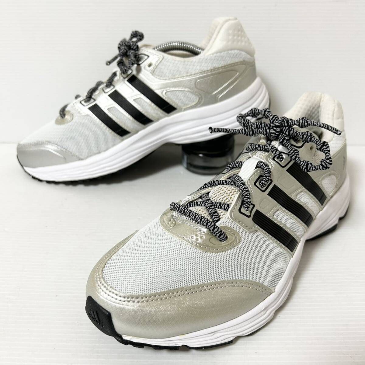 【新品同様】adidas アディダス ハイパーゲートウェイ　M20616 ランニングシューズ　スニーカー　25cm シルバー　＊34_画像1