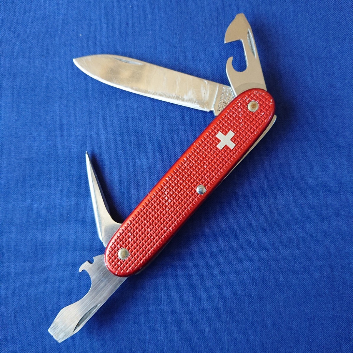 VICTORINOX(ビクトリノックス)ソルジャーCVAL (200)の画像1