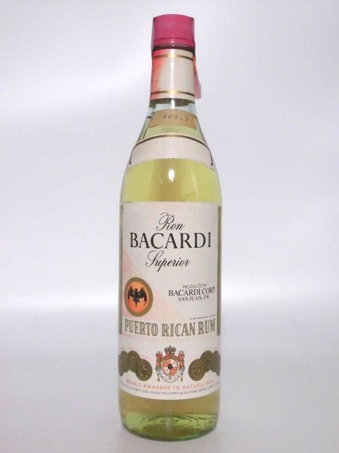 [L2] 90 period baka Rudy 151 old bottle regular goods [BACARDI PUERTO RICAN RUM 151]