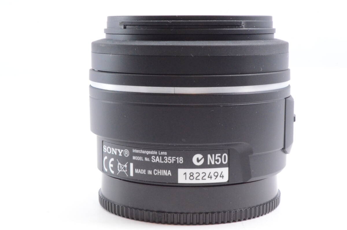 ☆美品☆Sony ソニー SONY 単焦点広角レンズ DT 35mm F1.8 SAM APS-C対応 SAL35F18_画像4