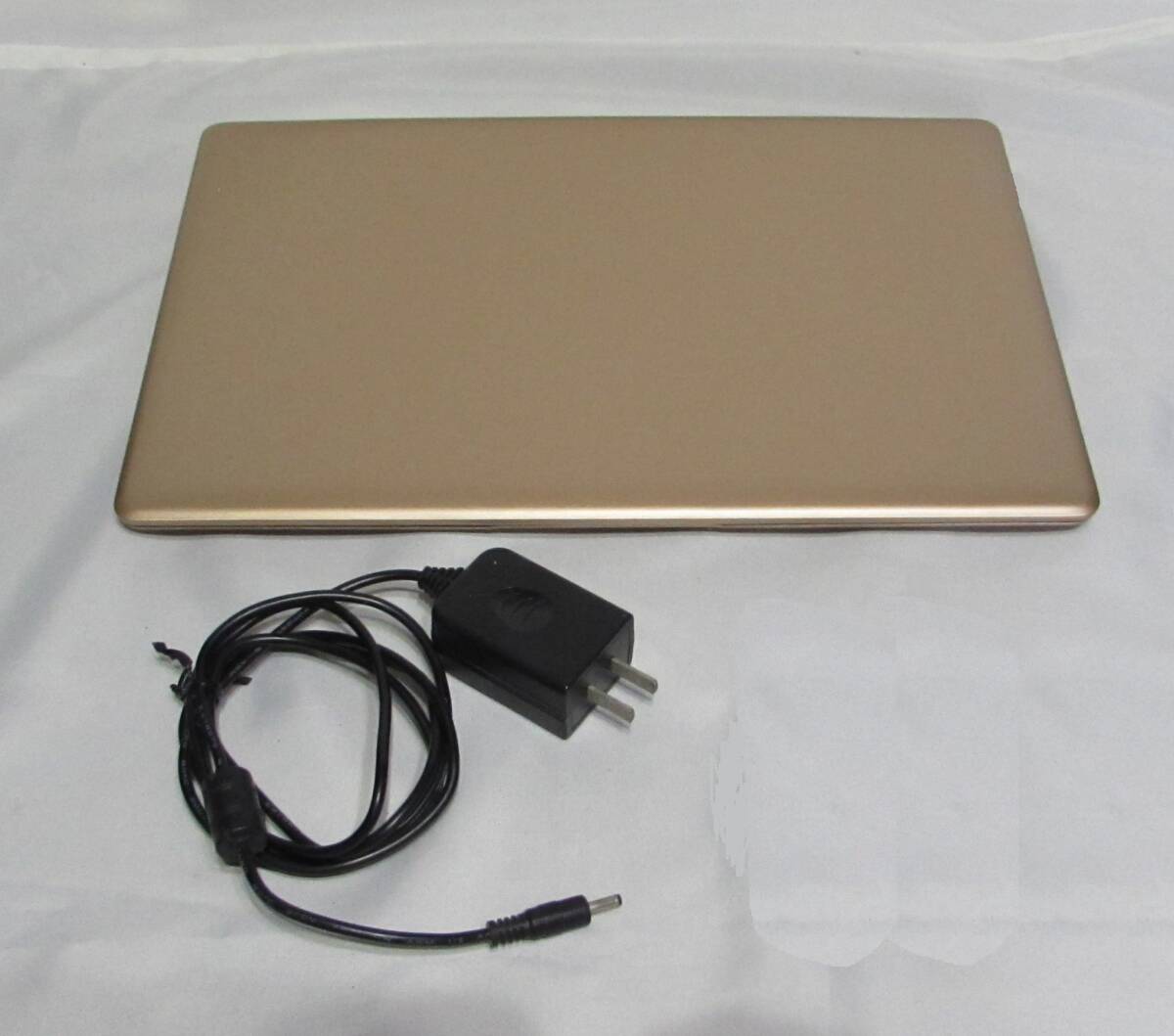 [NoPC047] Model Intel Education Tablet laptop used beautiful goods 