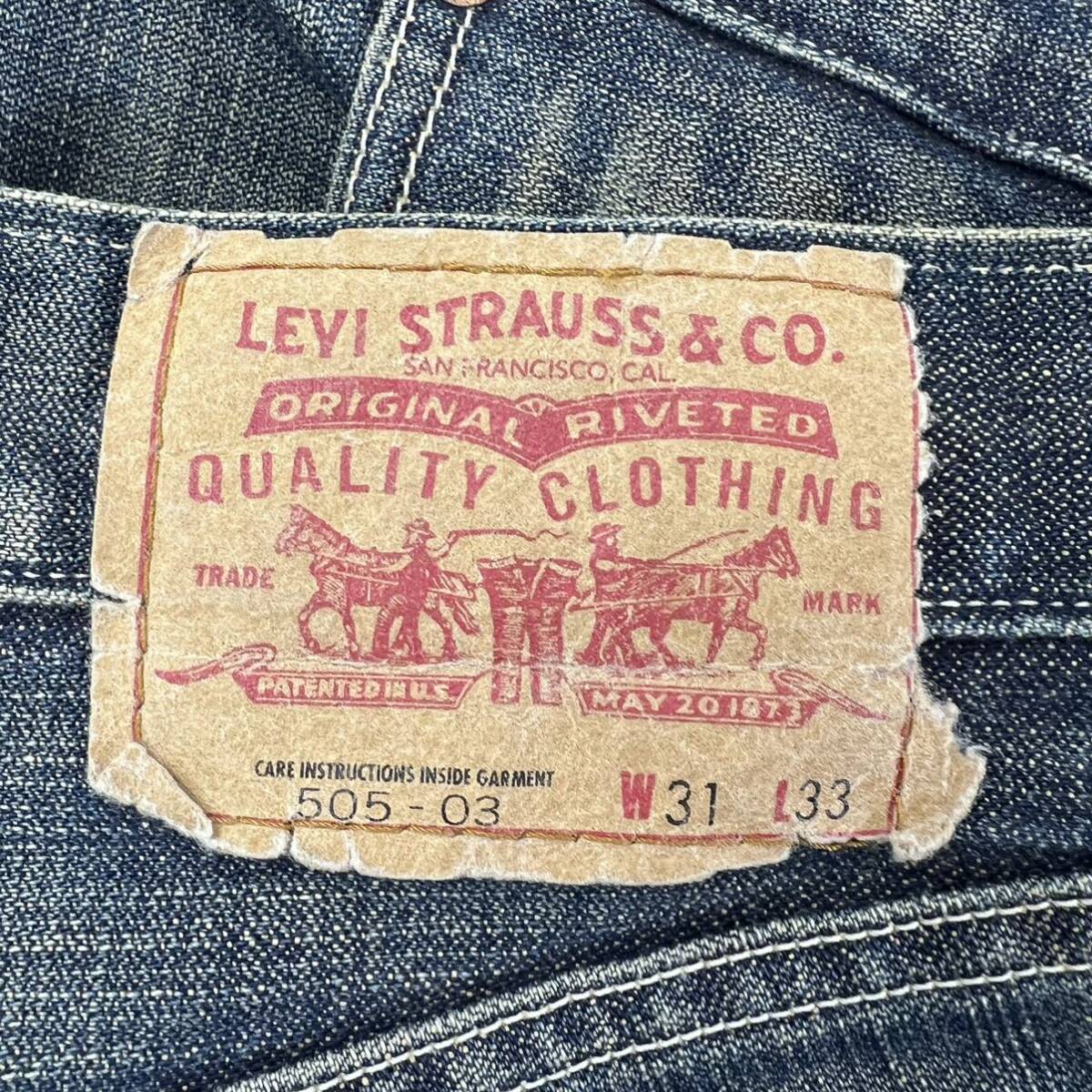 00s ☆ LEVIS ☆ 505-03 無骨な色落ち感◎ デニムパンツ ストレート ジーンズ ダークブルー W31 アメカジ 古着 日本製 リーバイス■Ja7315_画像6