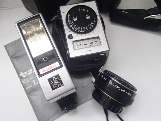 #59313【中古品】Nikon F2 ブラック NIKKOR 50mm 1:1.2 一眼レフ フィルムカメラ レンズ マニュアルフォーカス　露出計 ストロボ _画像5