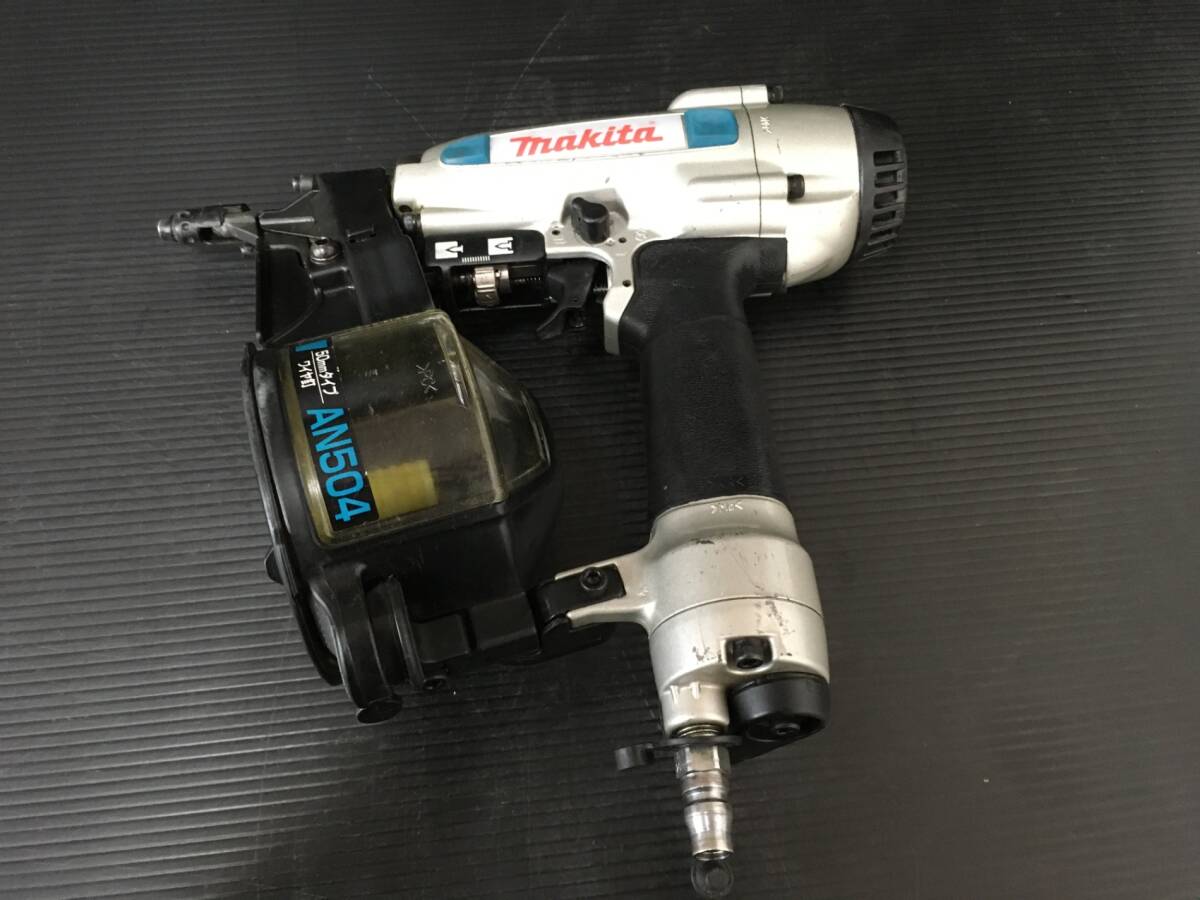 【中古品】★makita(マキタ) 50mm常圧エア釘打 AN504　T4307　ITZ9ERVO0UOO_画像3