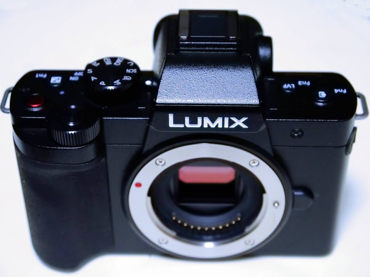 即決】LUMIX G100D (LUMIX G VARIO 12-32mm欠品) - パナソニック 即決】LUMIX G100D (LUMIX G VARIO 12-32mm欠品) - パナソニック