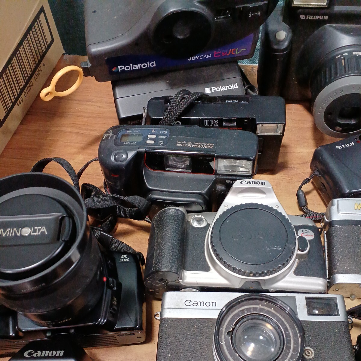 OLYMPUS Canon MINOLTA FUJI YASHICAなど フィルムカメラ まとめてセット 当時物 中古 ジャンク 長期保管_画像4