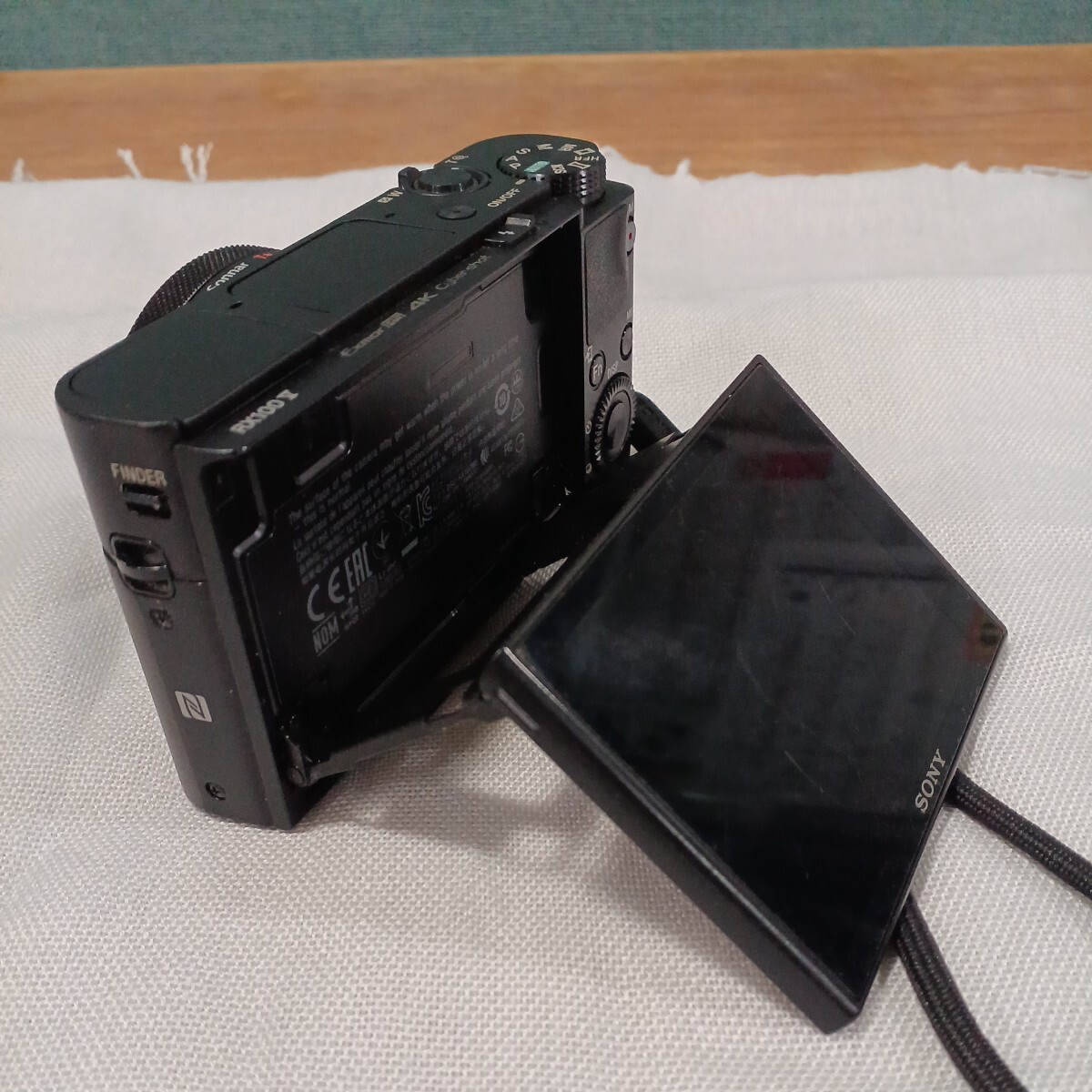 SONY Cyber-shot RX100Ⅴ　DSC-RX100M5 ソニー サイバーショット デジタルカメラ デジカメ カメラ 中古 簡易動作確認済み 長期保管_画像5