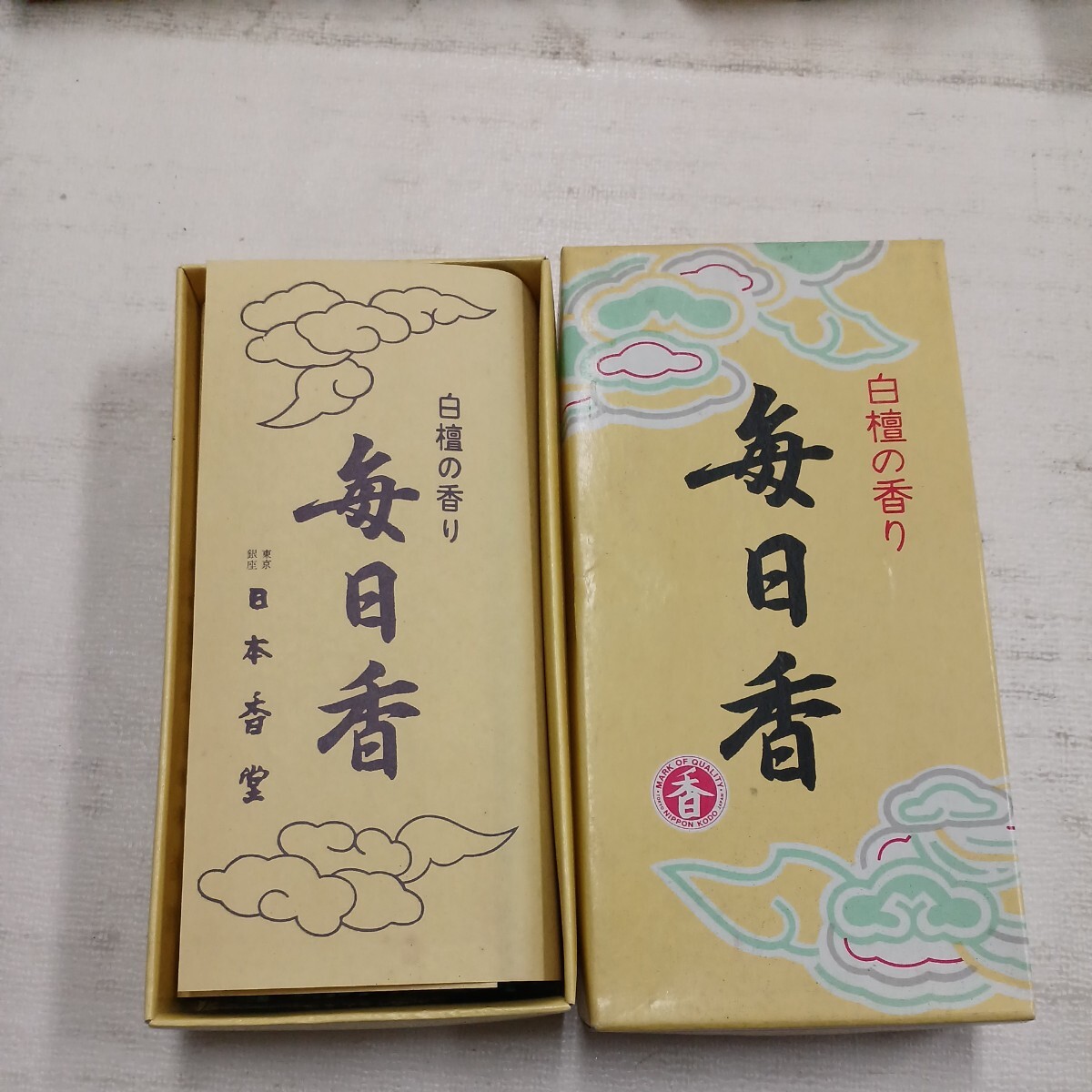 C63 every day . Japan .. incense stick Buddhist altar fittings fragrance . incense stick family Buddhist altar used long-term storage white . together 