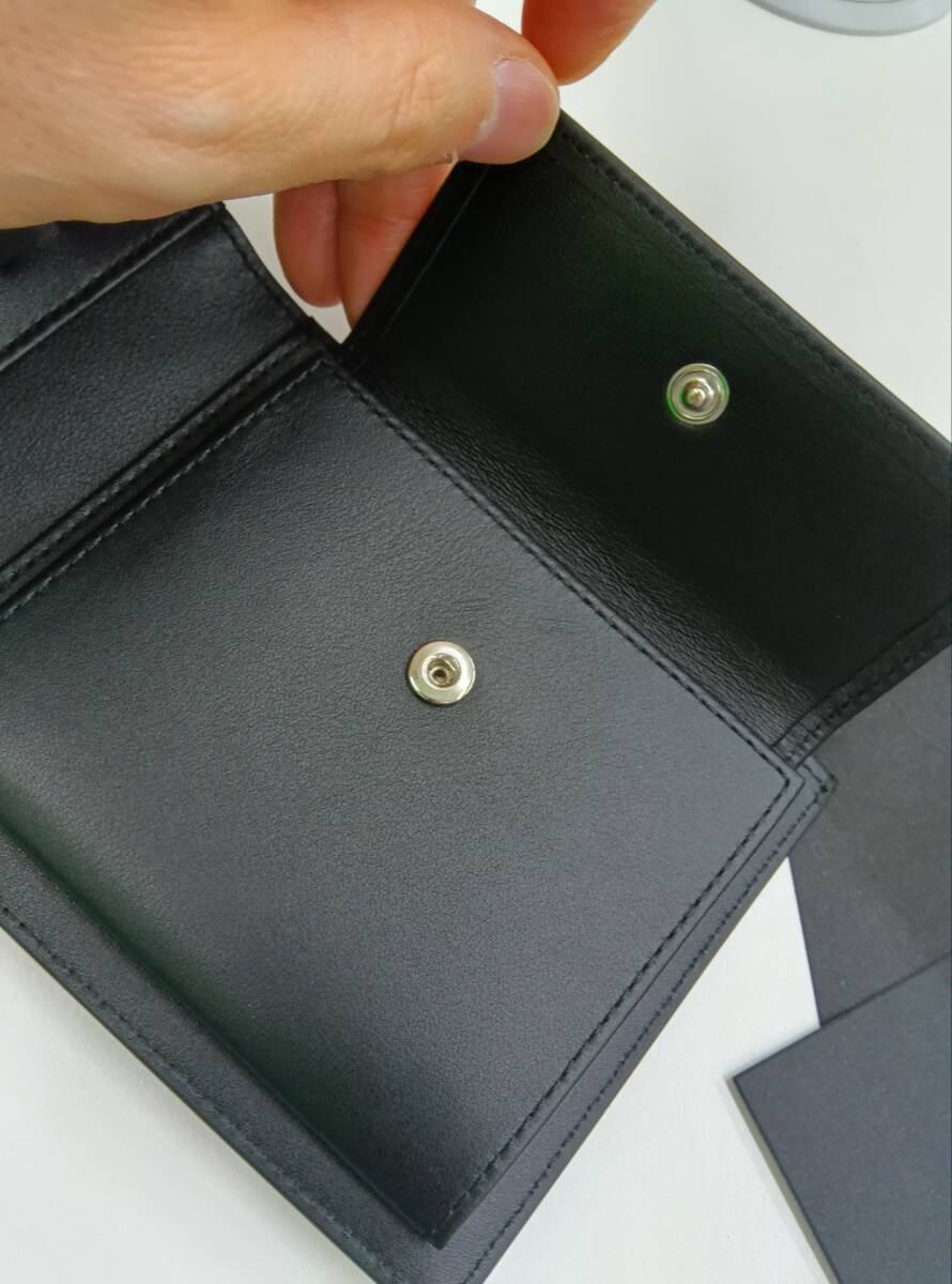 未使用　極美品　Dunhill　二つ折り財布　ダンヒル　サイフ　ブラック　ケース　カード付　◆4432 _画像8