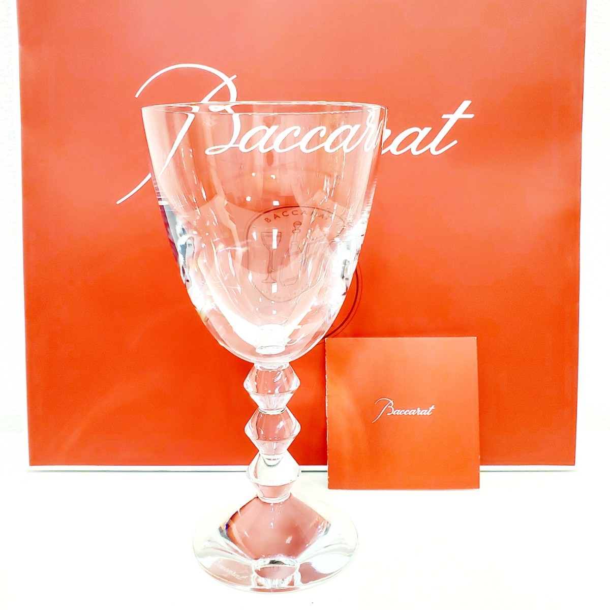 ■【未使用】 Baccarat バカラ ベガ ワイングラス■紙袋付き/高さ：約18cm/直径：約9cm/ブランド食器/洋食器/グラス/インテリア_画像1