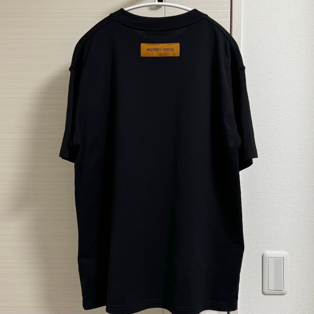 LOUIS VUITTON ヴィトン Tシャツ ステッチデザイン 半袖Tシャツ LOUIS VUITTON ヴィトン Tシャツ ステッチデザイン 半袖Tシャツ