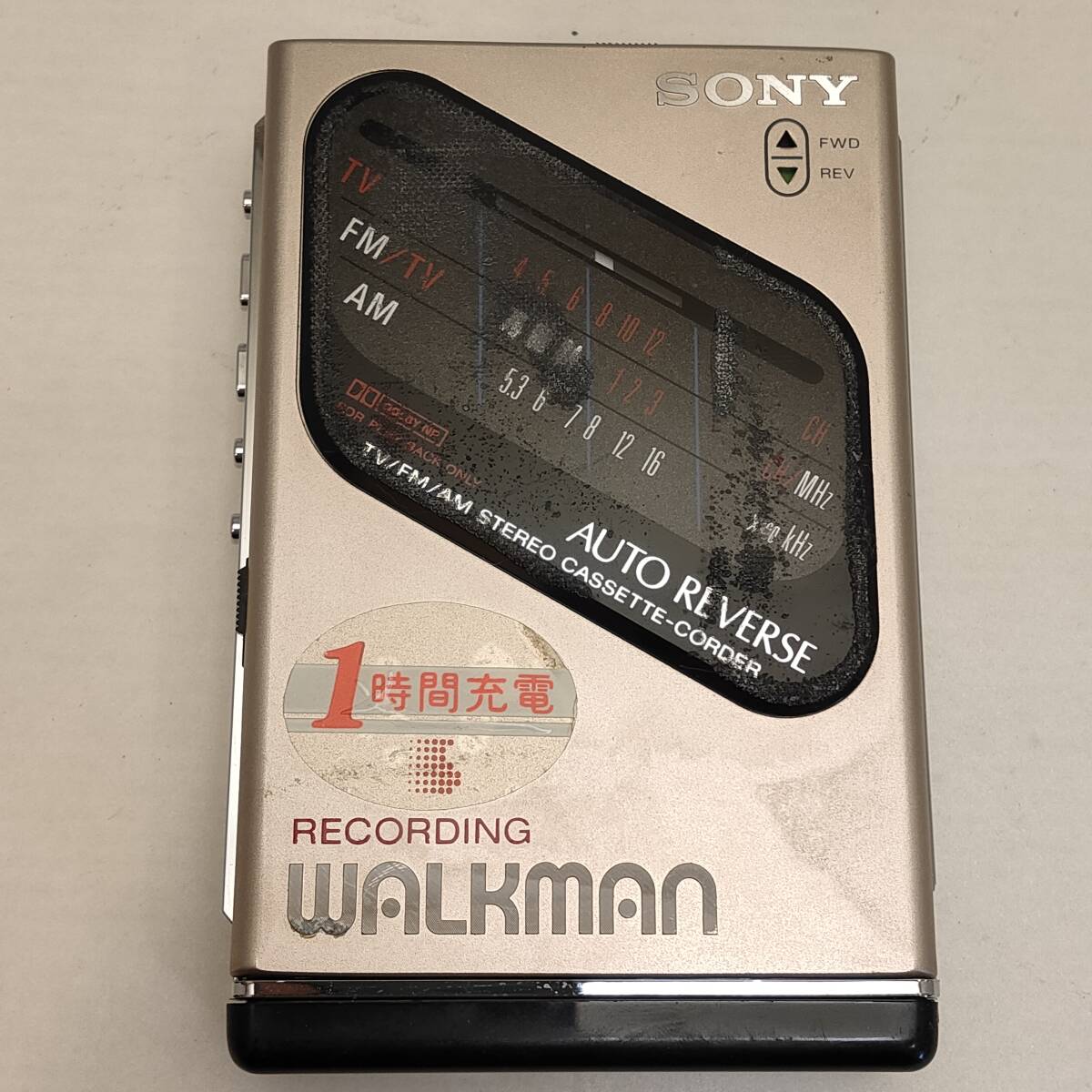 ●ジャンク品 SONY ソニー RECORDING WALKMAN WM-F203 TV/FM/AMステレオカセットレコーダー レコーディングウォークマン●_画像1