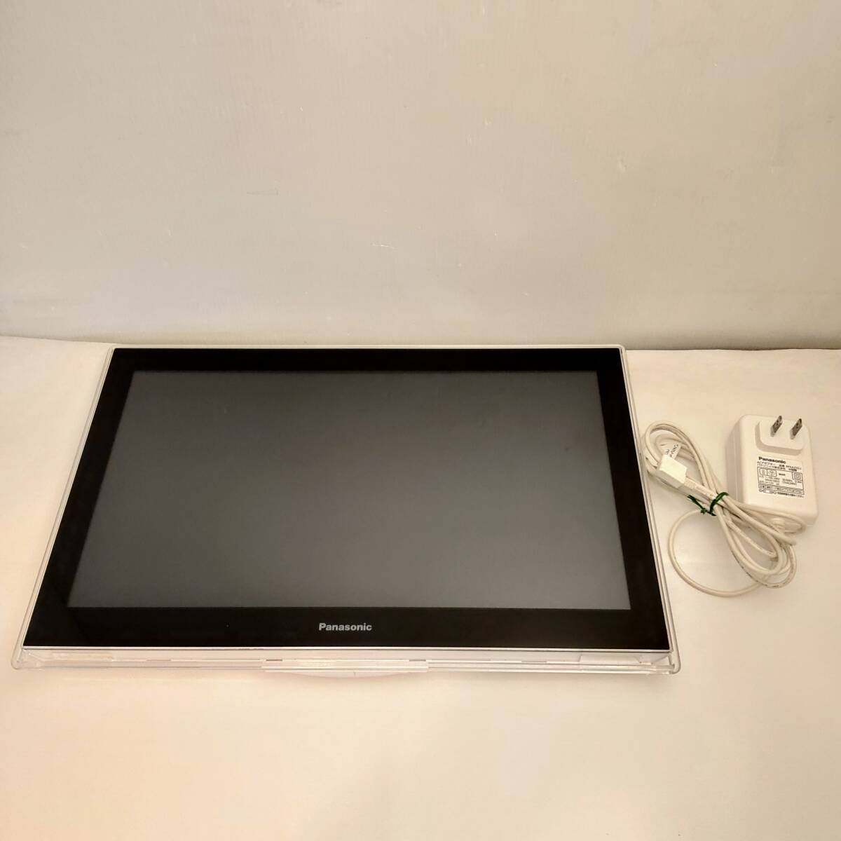 *Panasonic Panasonic VIERA private viera 15 type portable liquid crystal tv-set UN-JD15T3 monitor part only electrification verification only *