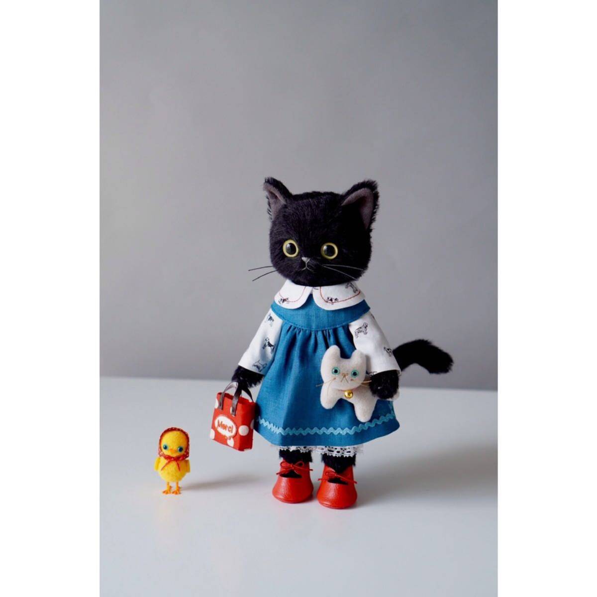 黒猫ちゃんと小さな白ネコちゃん着せかえセット 猫ぬいぐるみ parico doll パリco の画像7