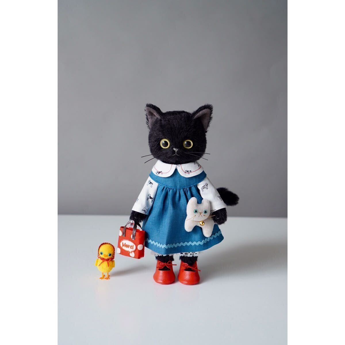 黒猫ちゃんと小さな白ネコちゃん着せかえセット 猫ぬいぐるみ parico doll パリco の画像6