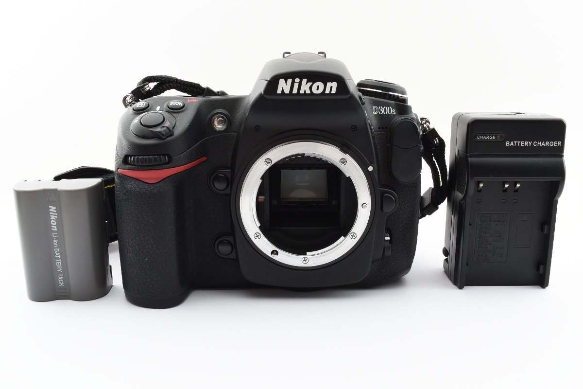 シャッター数14280回 Nikon ニコン D300S デジタル一眼レフカメラの画像1