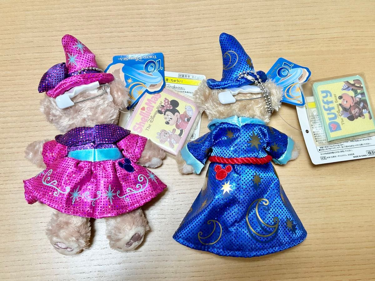 ダッフィーとシェリーメイ ぬいぐるみバッジ2個セット ダッフィーとシェリーメイ ぬいぐるみバッジ2個セット