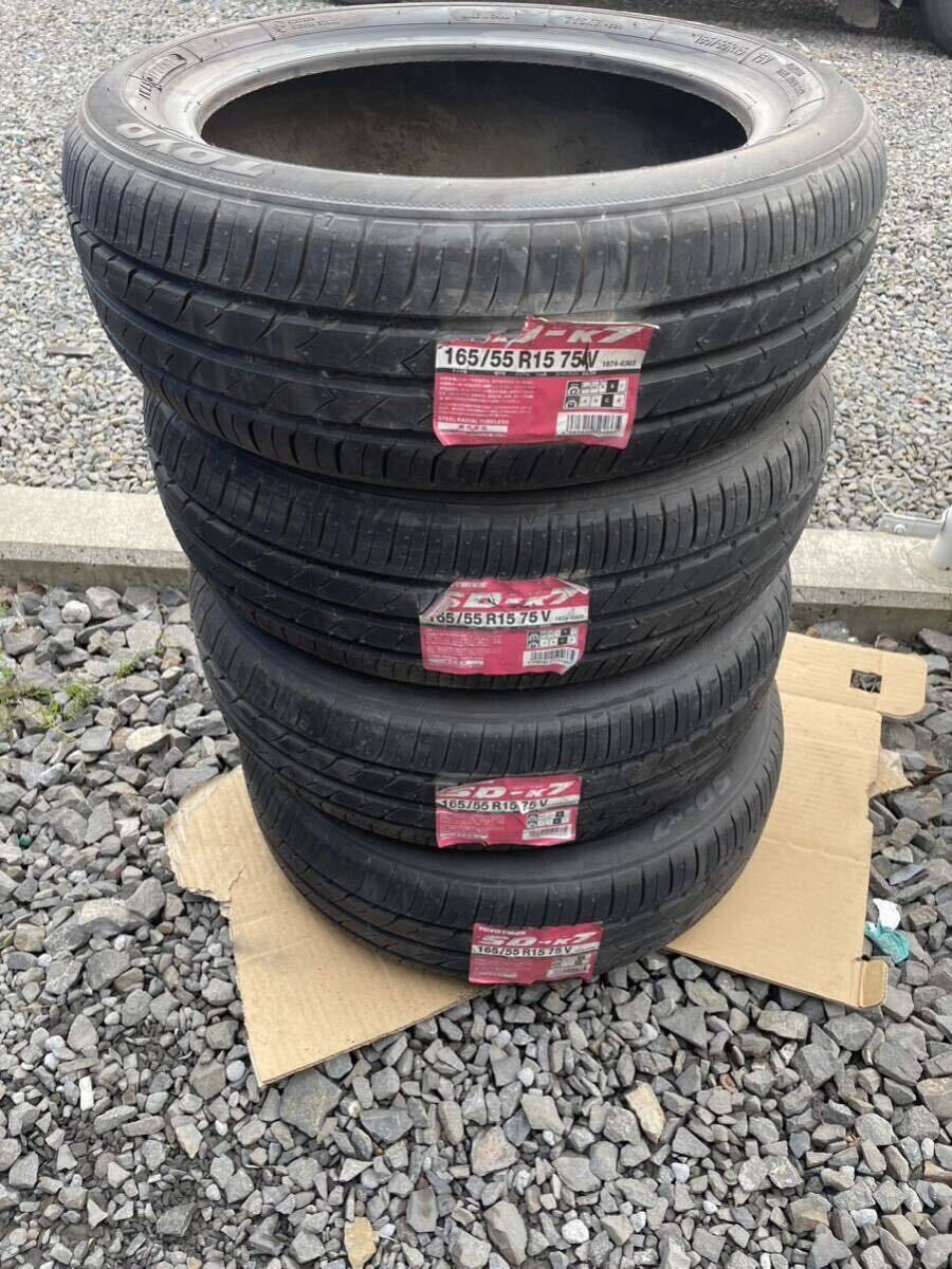 TOYOタイヤ 165/55R15 21年製 未使用の画像1