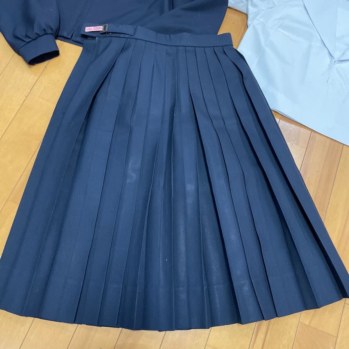 8 1 コスプレ衣装 夏 冬 制服 上下セット 汐路の画像4