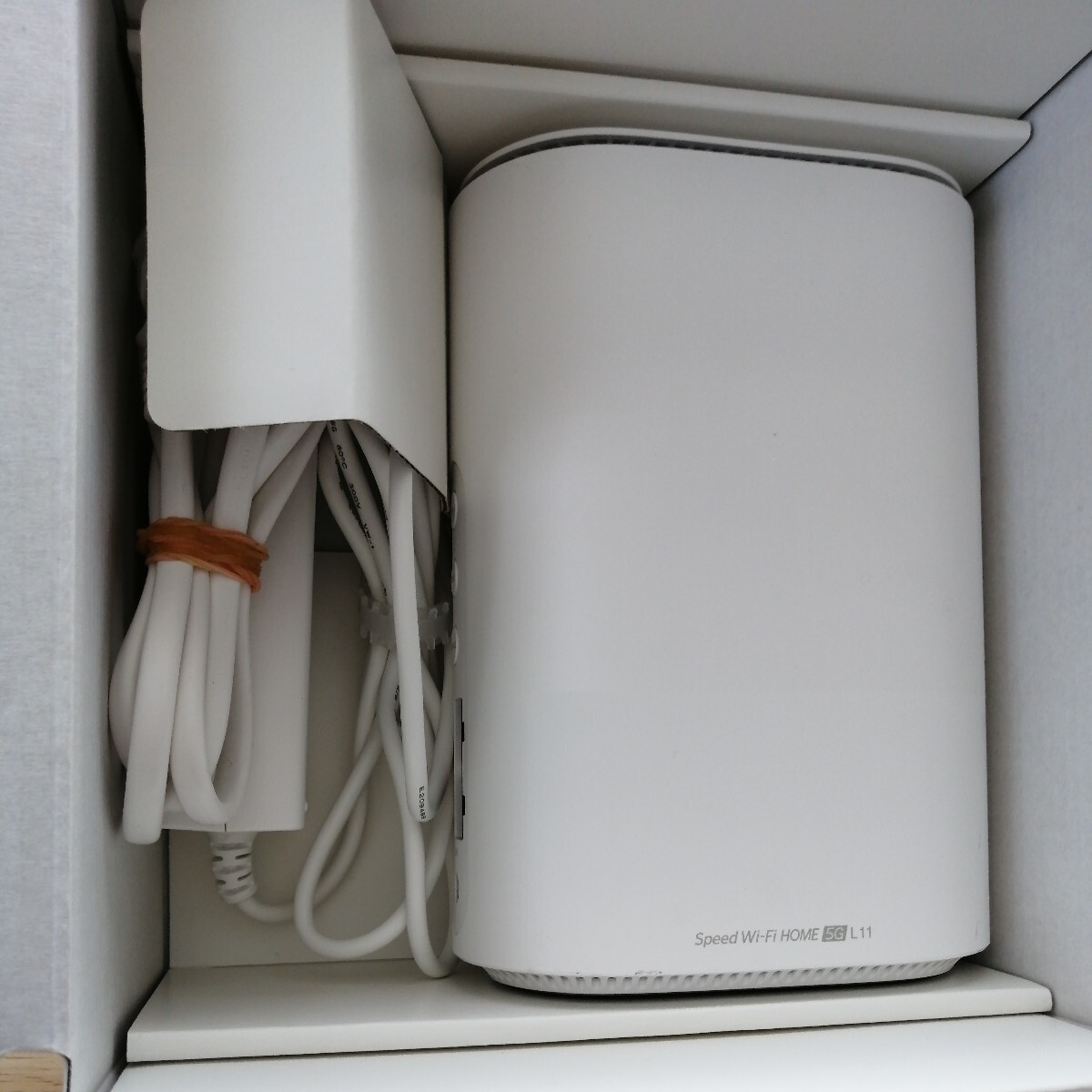 AU Speed Wi-Fi HOME 5G L11 ZTR01SWA White ホワイト ルーター _画像3