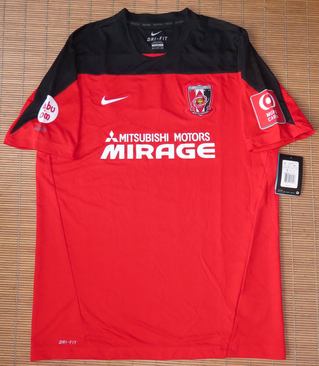 Yahoo!オークション - 新品 正規品 2014 浦和レッズ~半袖 Yahoo!オークション - 新品 正規品 2014 浦和レッズ~半袖
