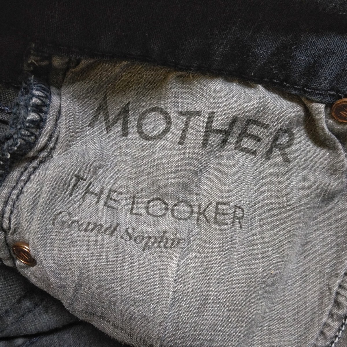 21 【MOTHER】 マザー 美脚 ストレッチ スキニー デニム ジーンズ ボトムス 24 S THE LOOKER 濃紺 インディゴ ウォッシュ加工 レディース