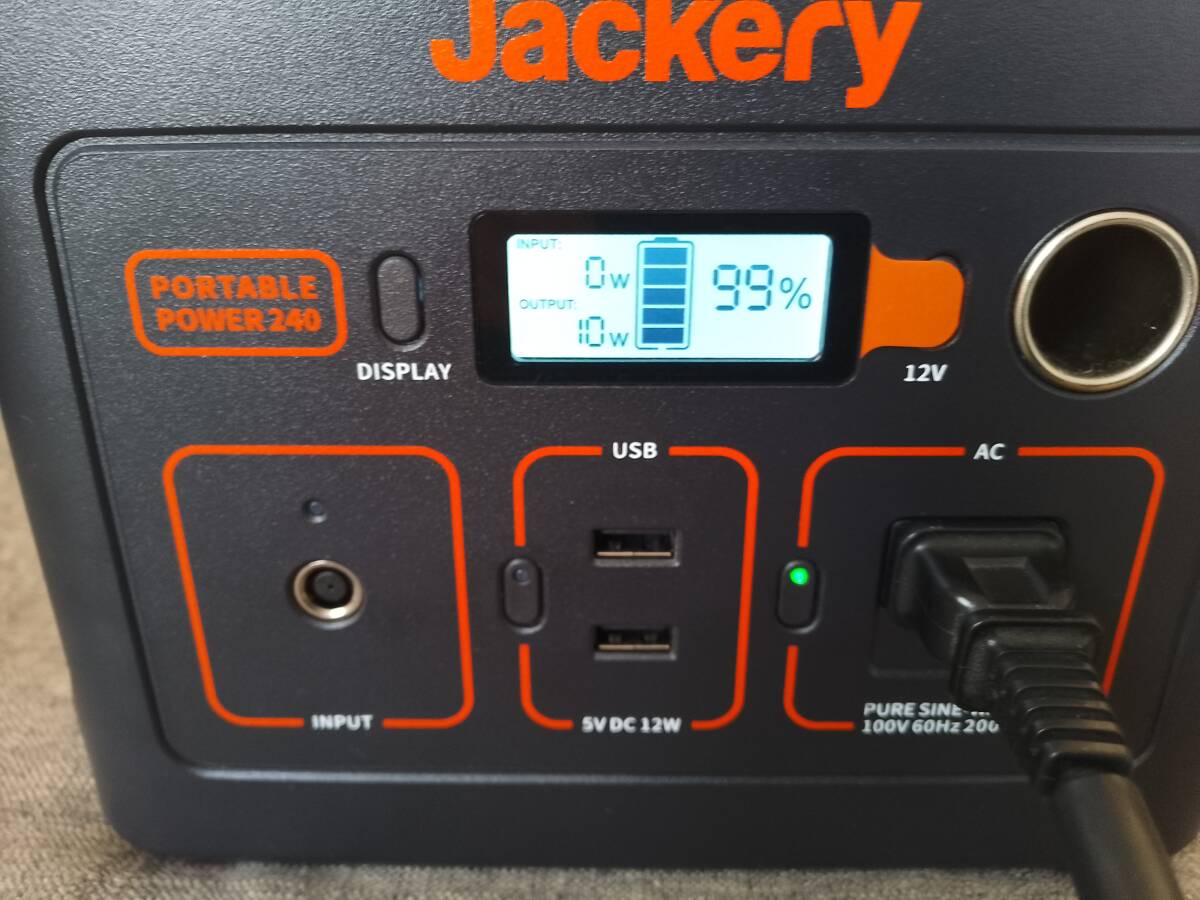 【中古-美品】 Jackery ポータブル電源 240の画像8