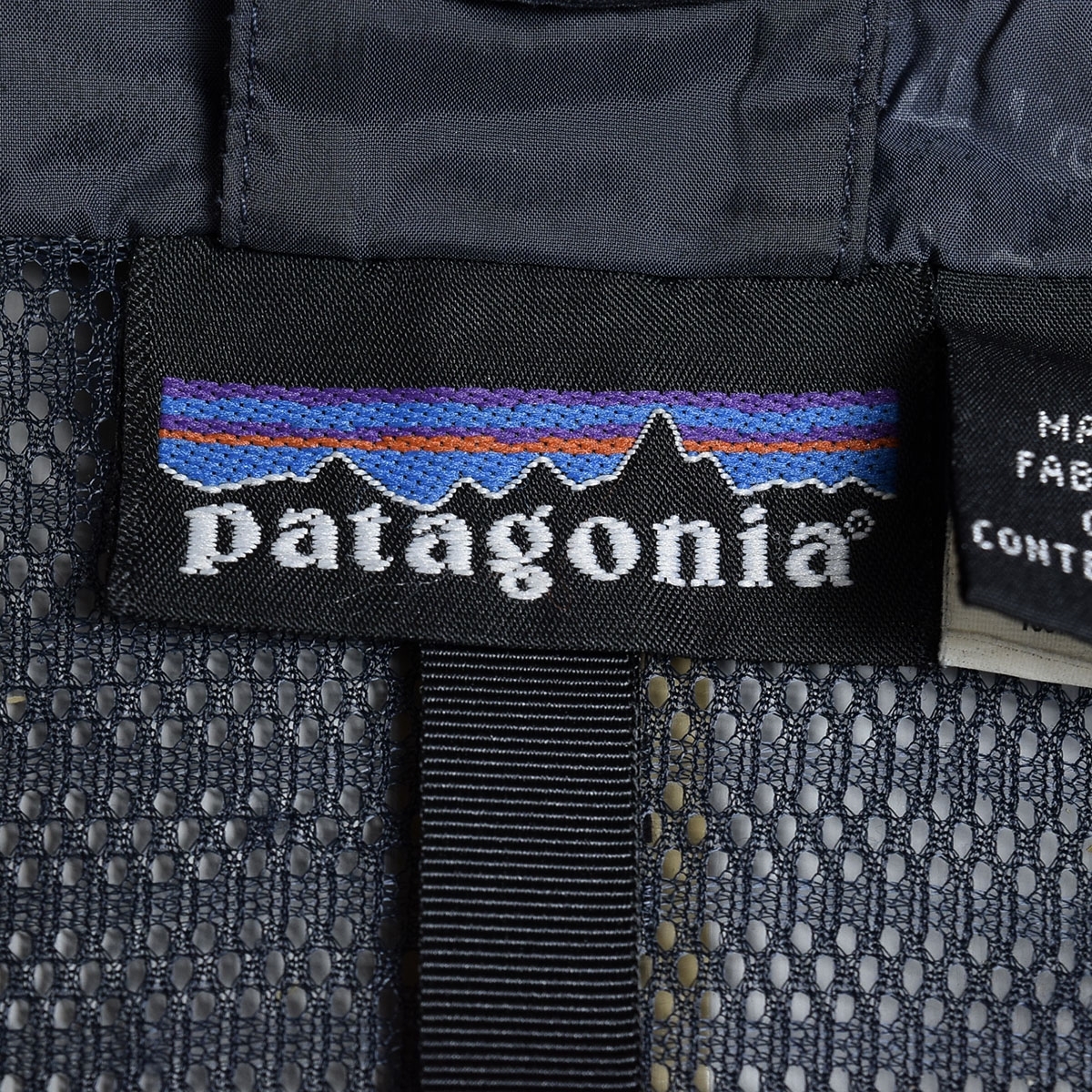 〇475633 Patagonia パタゴニア ◯マウンテンパーカー ブラストジャケット 83835 サイズS メンズ ネイビー