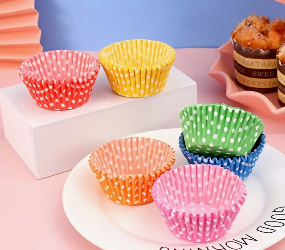 セール！！❤︎ マフィンカップ(M) 1000枚 大量　まとめて ❤︎ マフィンカップ(M) 1000枚 大量まとめて