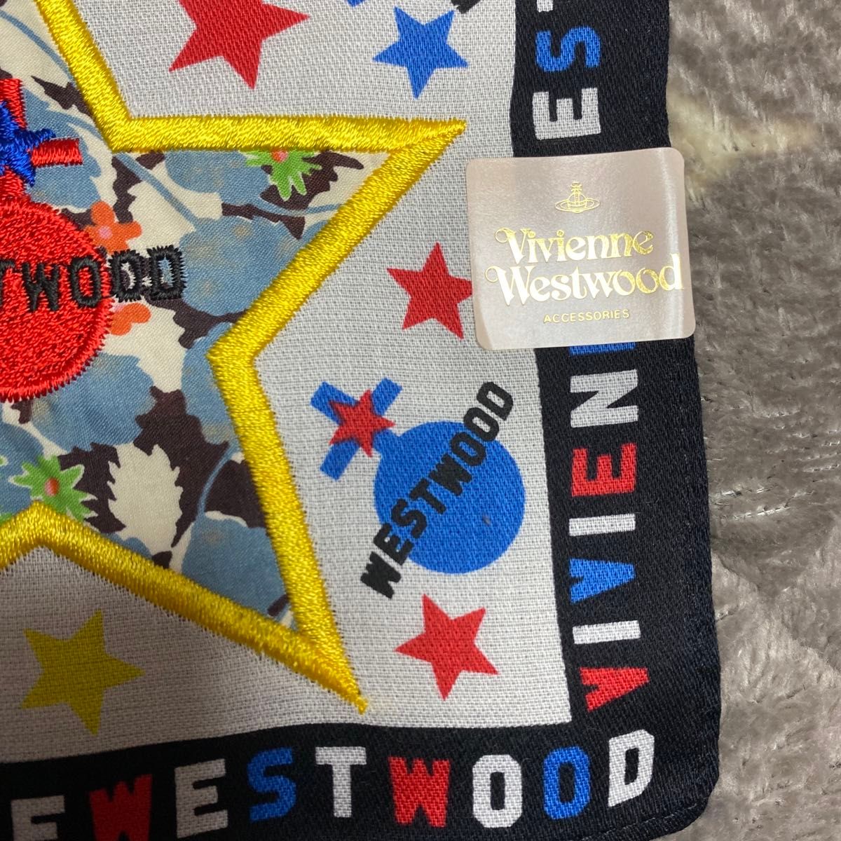 ヴィヴィアン・ウエストウッド  ハンカチ VivienneWestwood 新品未使用