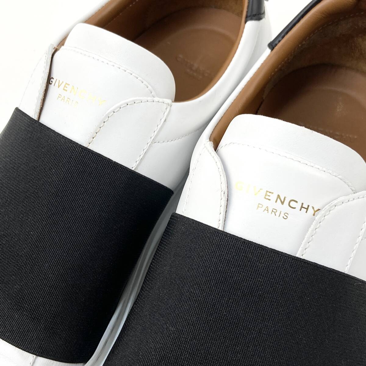 GIVENCHY ジバンシイ エラスティックストラップ レザー GIVENCHY ジバンシイ エラスティックストラップ レザー