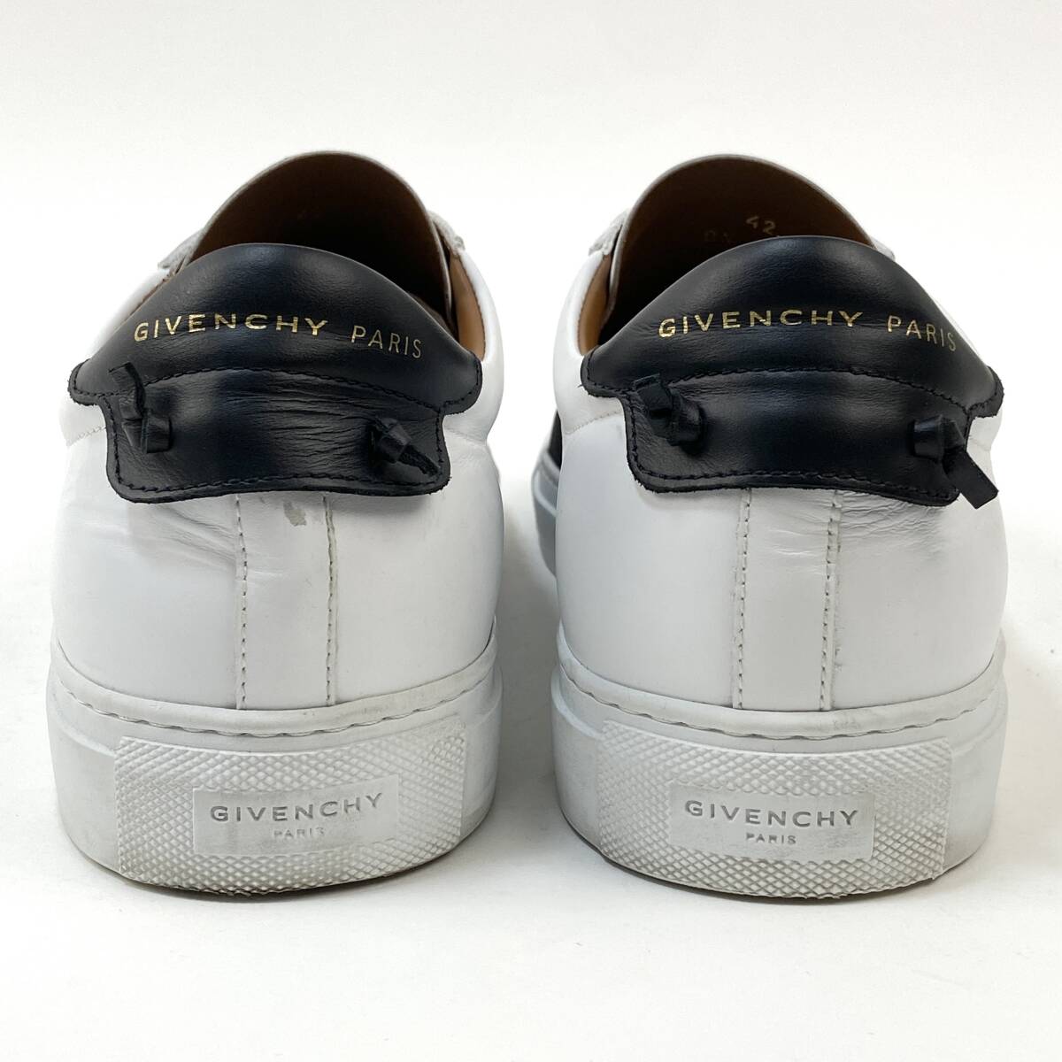 GIVENCHY ジバンシイ エラスティックストラップ レザー GIVENCHY ジバンシイ エラスティックストラップ レザー