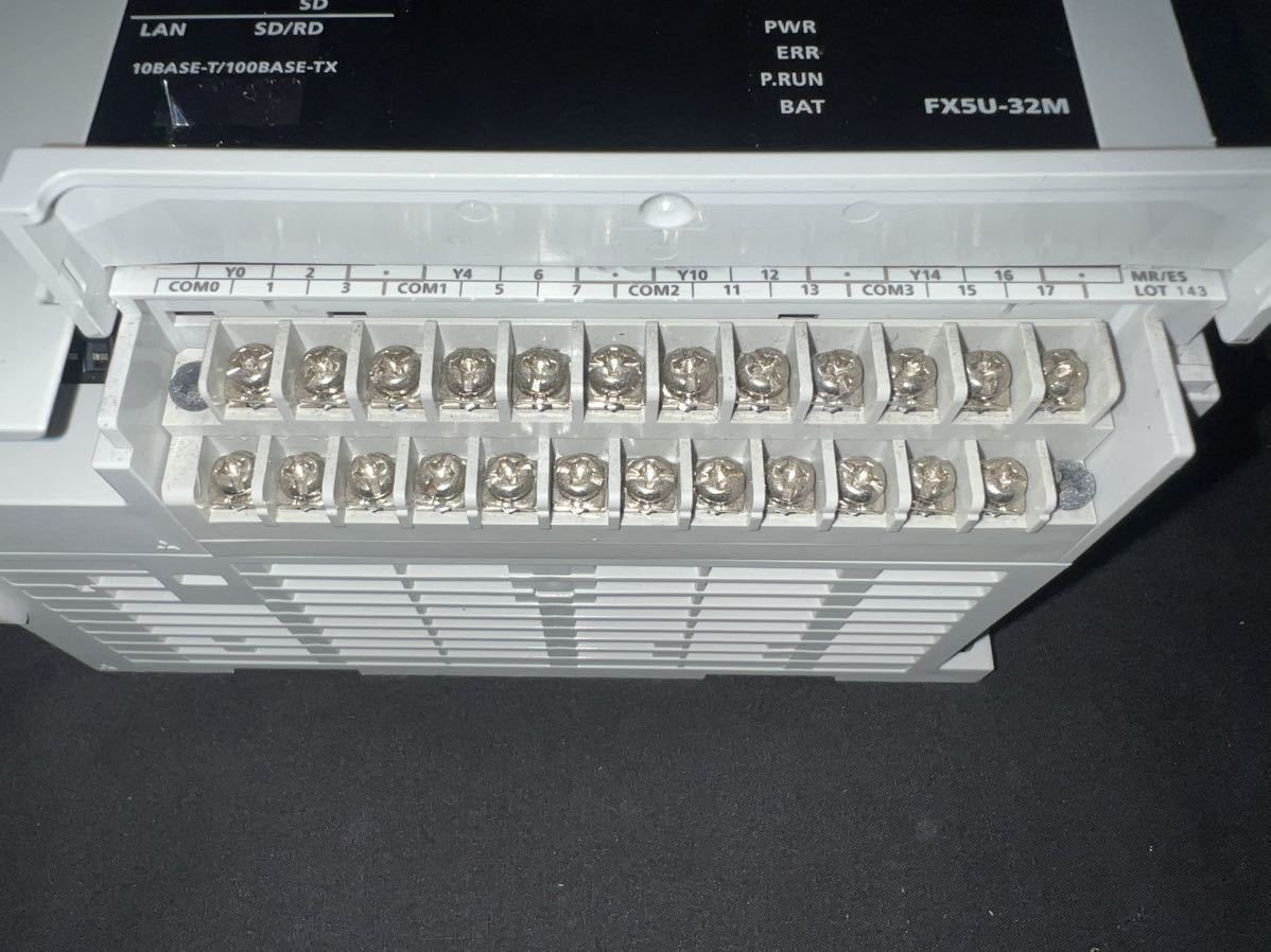 【保証有り】三菱 / FX5U-32MR/ES シーケンサ / PLC マイクロシーケンサ MITSUBISHI FX5- FX5U- FX5UC- 【送料無料】535_画像7