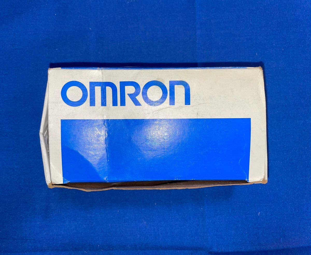 【保証有り】OMRON / E3S-2E41 アンプ内蔵形光電センサ PHOTOELECTRIL SWITCH オムロン【送料無料】B249