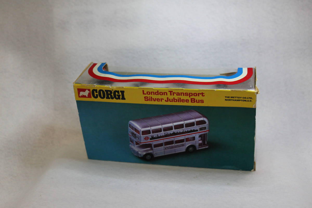 コーギートーイ　CORGI★イギリス製　ミニカー★471 London Transport シルバージュビリーバス★稀少品★美品_画像9