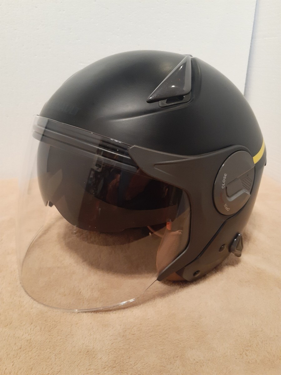 希少　RENAULT　ルノー　インナーバイザー付　ヘルメット　良品　内装綺麗です。_画像1