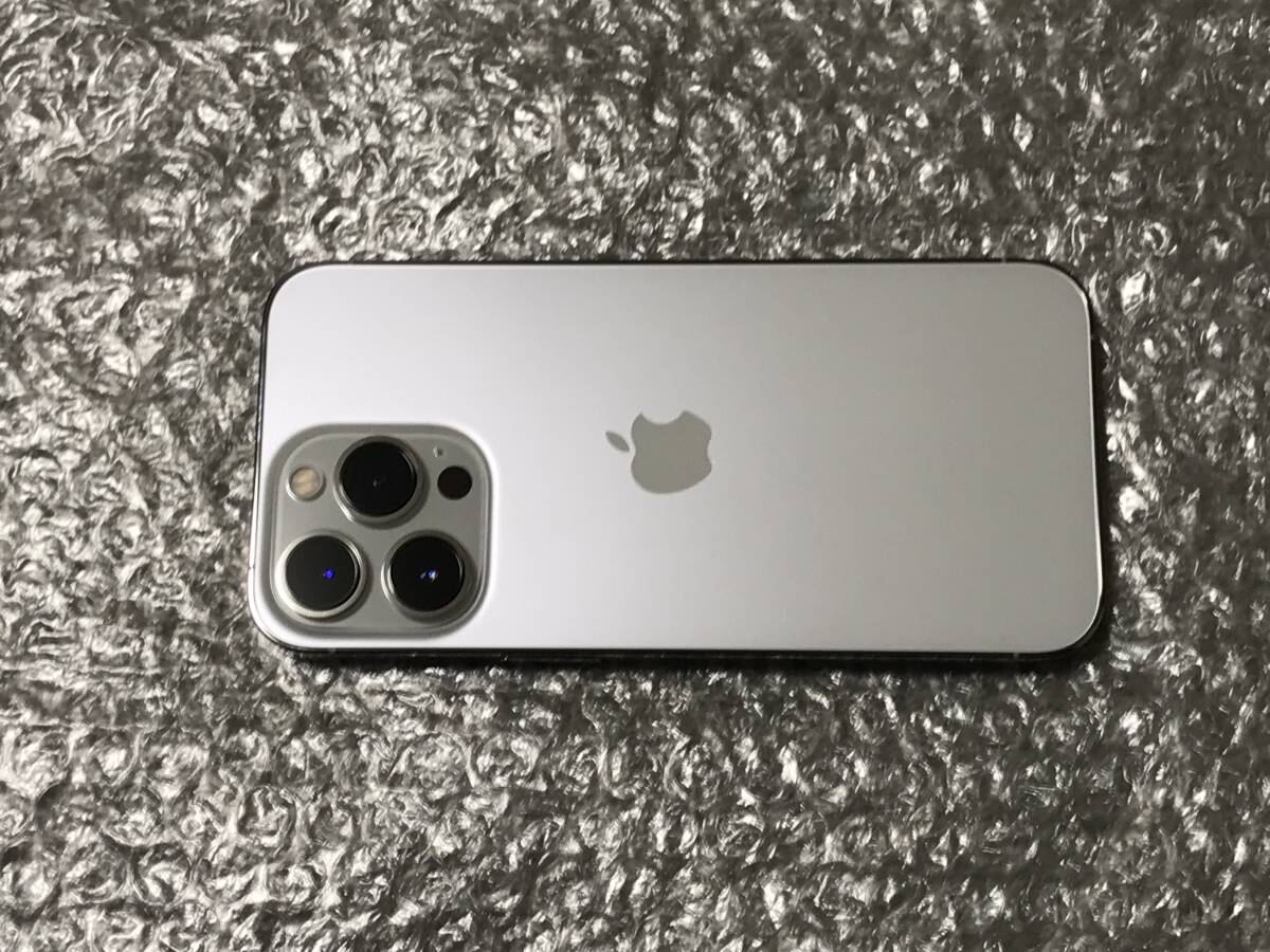 極上美品 Apple iPhone 13 Pro 1TB シルバー MLV33J/A 国内版SIMロックフリーの画像3