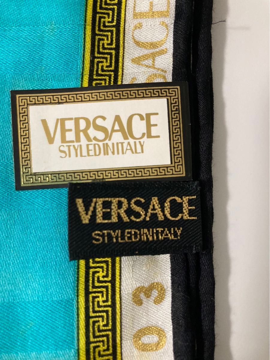 VERSACE ヴェルサーチ ハンカチ