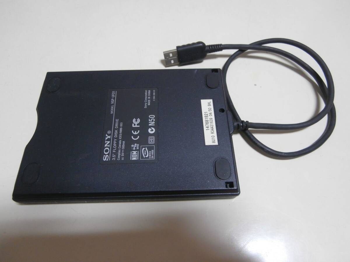 USB FDD 3.5フロッピーディスクドライブ SONY VGP-UFD1 (Y-E Data YD-8U10)