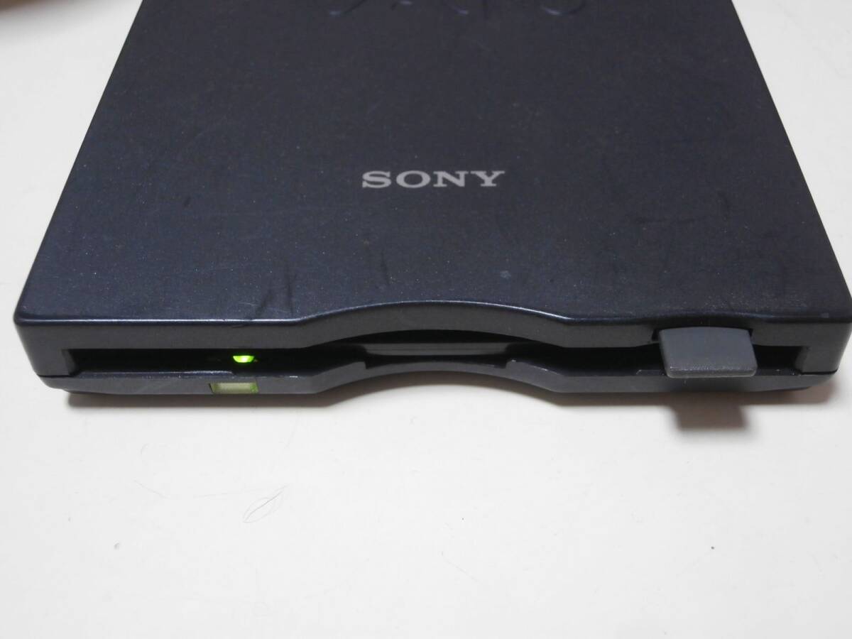 USB FDD 3.5フロッピーディスクドライブ SONY VGP-UFD1 (Y-E Data YD-8U10)