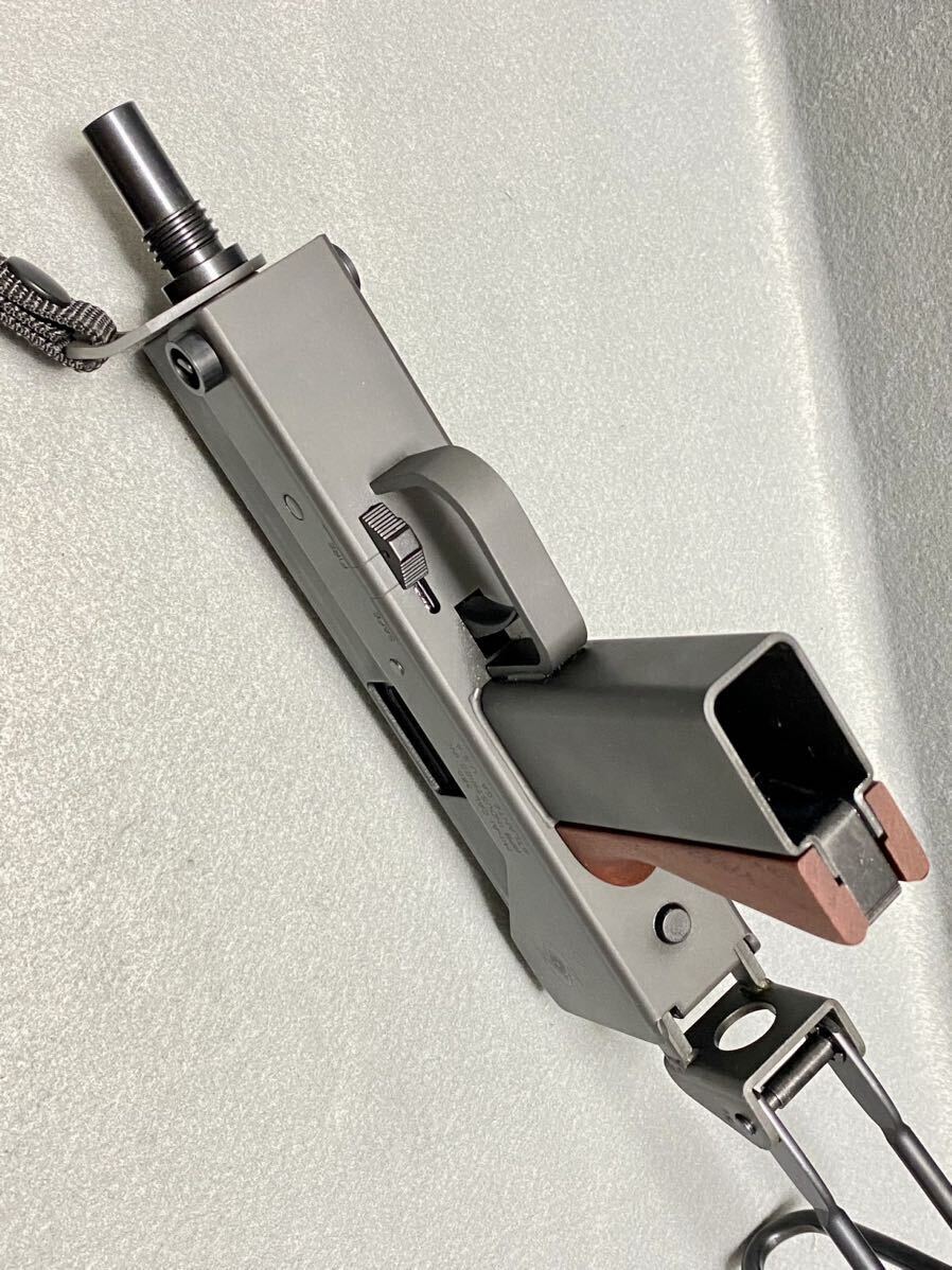 カスタム・重さ1 85kg】動作快調 KSC イングラム M11 (M11A1) HW カスタム・重さ1 85kg】動作快調 KSC イングラム M11 (M11A1) HW