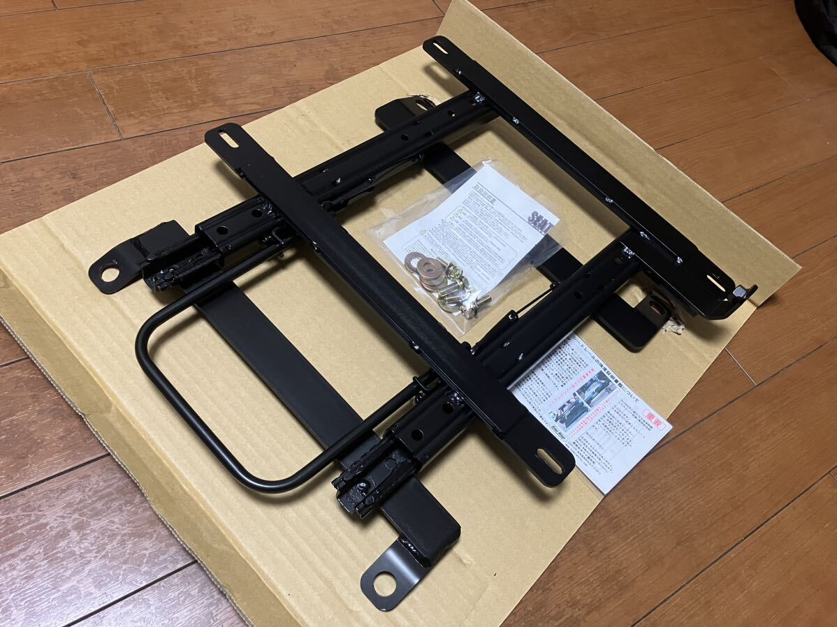 ロードスター NB6C NB8C シートレール カワイ製作所 RECARO 底止め 運転席側 セミバケ SR6 SR7 SR11 LX-F ユーノス NA_画像1