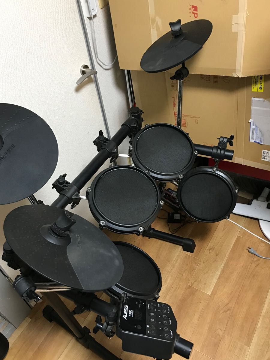 【送料込み】電子ドラム Alesis Turbo 